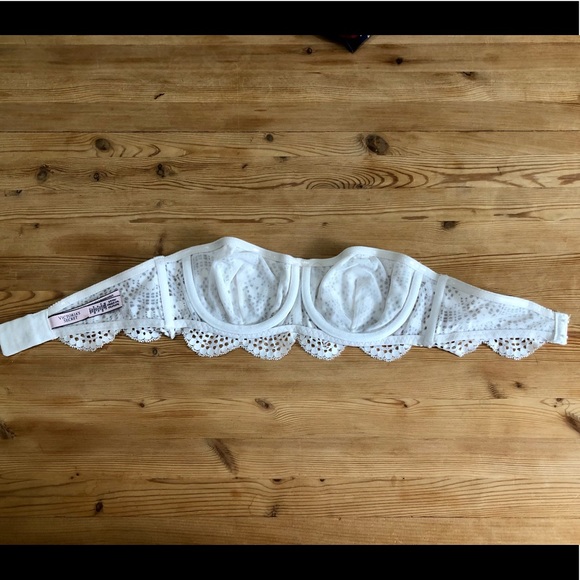 VS Strapless Bra Sz S - Picture 3 of 5